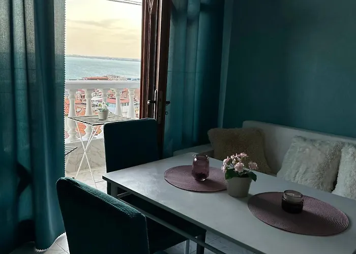 Nikoleta Свети Влас